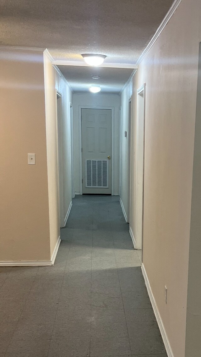 Foto del edificio - 2740 Katrina Ave