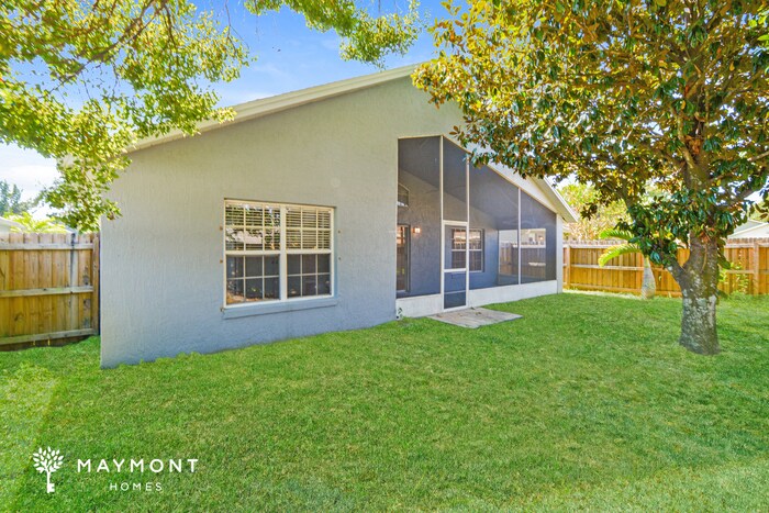 Building Photo - 2041 Donegan Pl