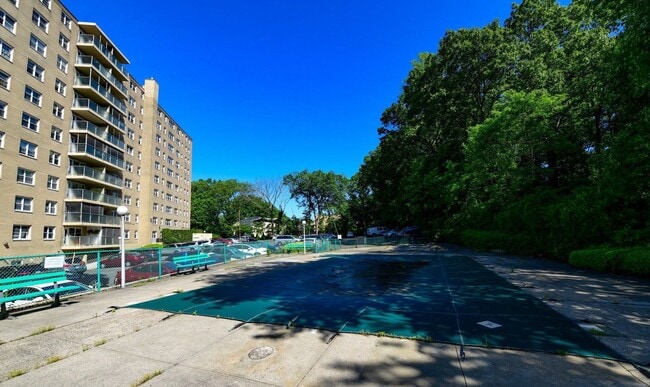 Foto del edificio - One Bedroom