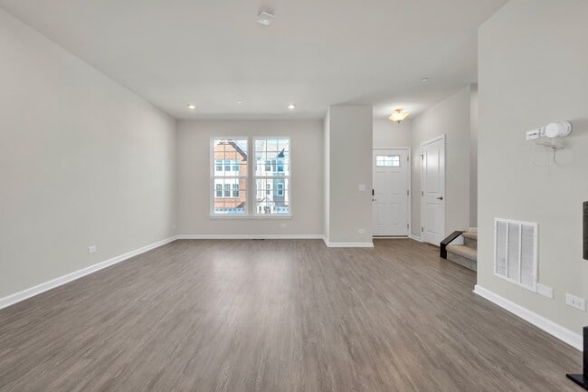 Foto del edificio - 773 Rockwell Ln