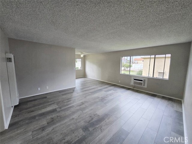 Building Photo - 434 N Terry Way