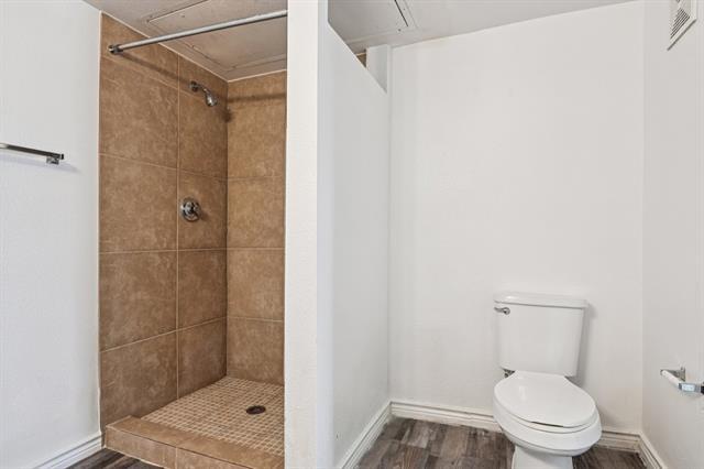 Foto del edificio - 700 Timber Oaks Ln