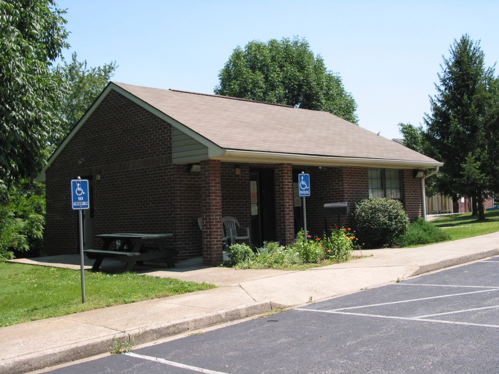 Office - 351 Holtzclaw St