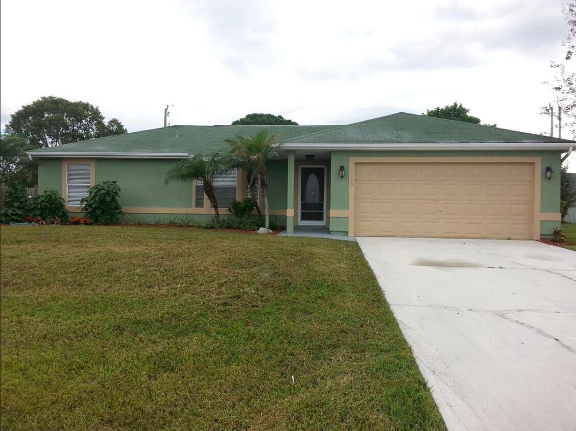 4549 SW Babylon St, Port Saint Lucie, FL 34953 House for Rent in Port