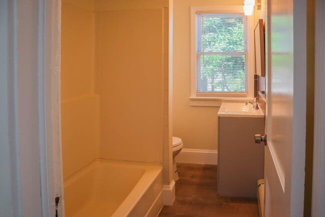 2nd floor - 500 W Broadway