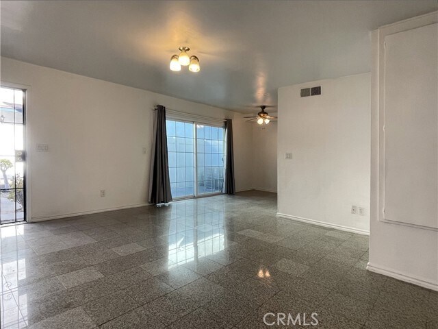 Foto del edificio - 1407 Eagle Park Rd