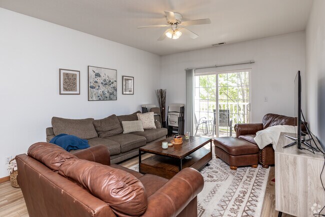 3 habitaciones, 2 baños - 104 m² - Sala de estar - 1209 Mayfield Dr