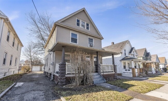 Building Photo - 3998 E 54th St