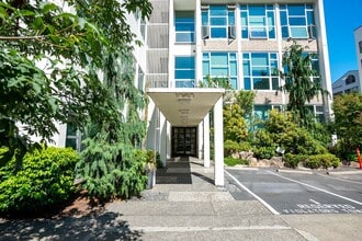 Building Photo - 1000 Union St