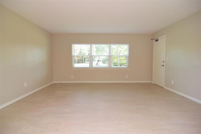 Foto del edificio - 606 12th Ave NE