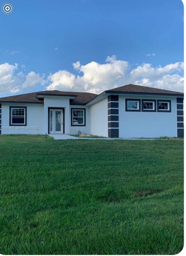 Building Photo - 7909 Granada Rd