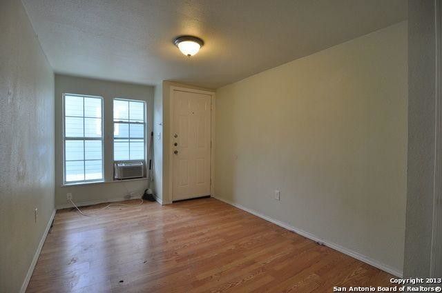 Foto del edificio - 1 bedroom in San Antonio TX 78212