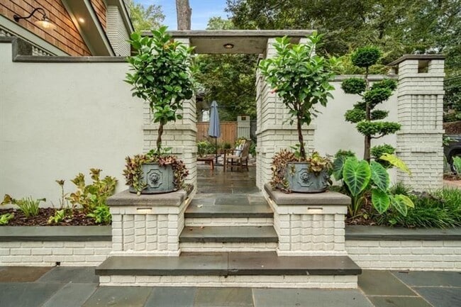 Foto del edificio - 407 8th St NE