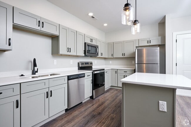 Interior Photo - Doud Luxury Apartment Homes - 1, 2, and 3 Bedrooms
