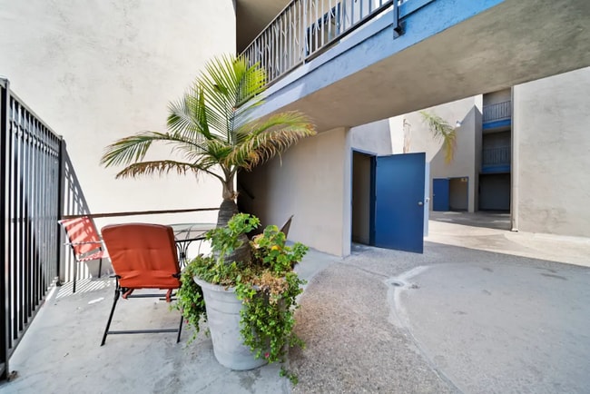 Photo - 2900 Sunset Pl Apartment