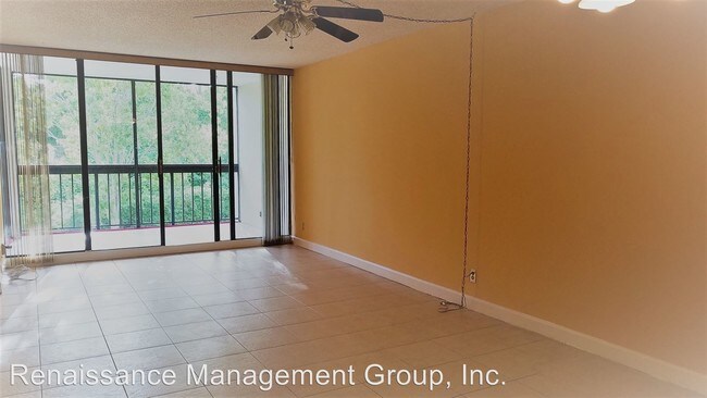 Building Photo - 8415 Forest Hills Dr