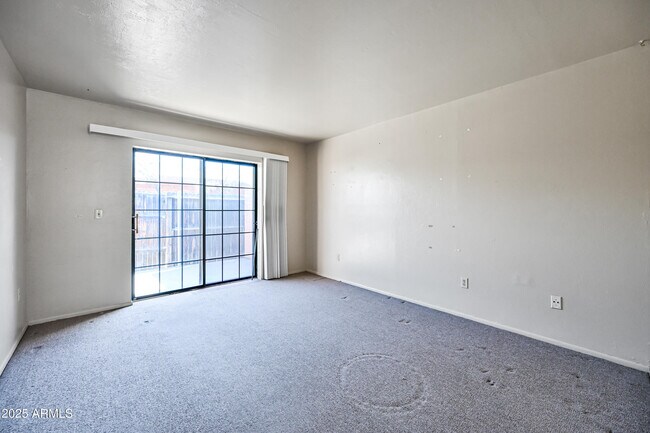 Foto del edificio - 721 E Fremont Rd