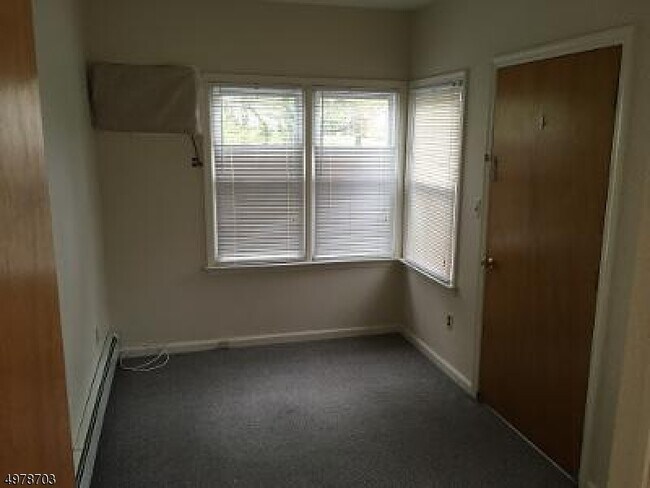 Building Photo - 339 N Haledon Ave