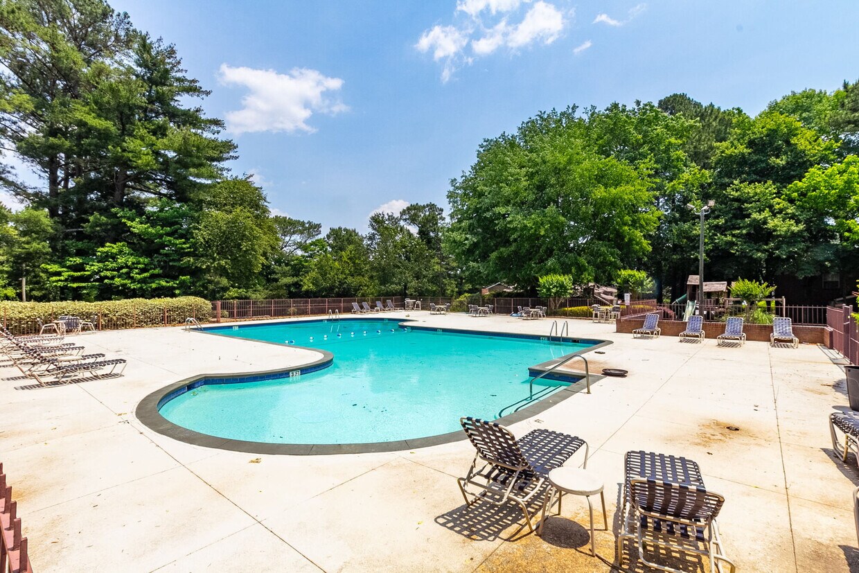 The Quarry 421 Meadowood Dr Lithonia, GA Apartments for Rent in