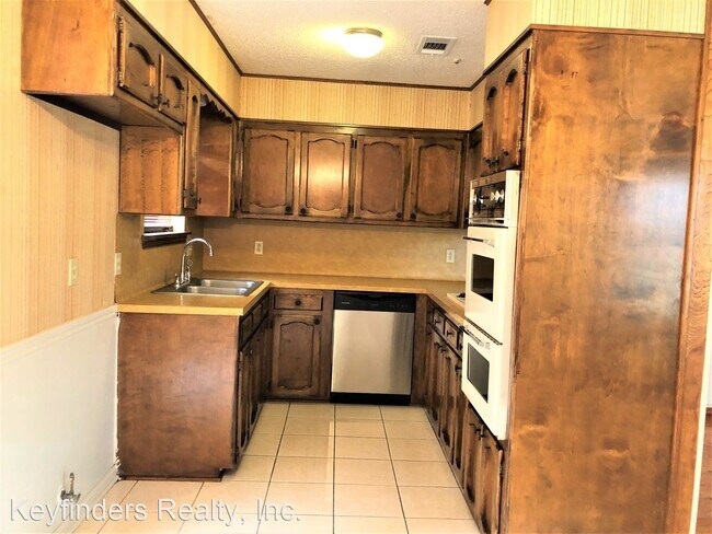Foto del edificio - 3 br, 2 bath House - 1424 Knollhaven Dr.