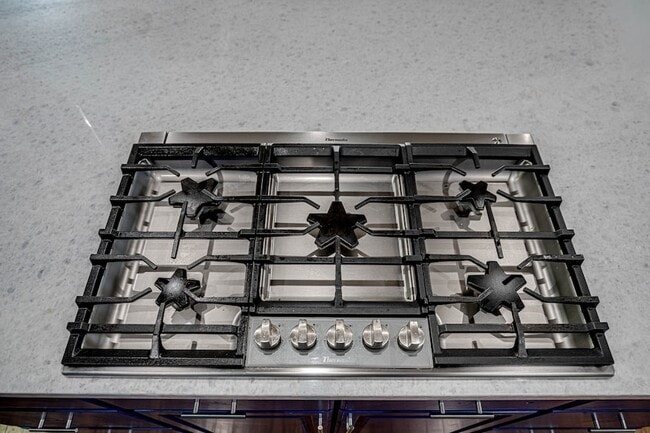 Building Photo - 4701 Inker St