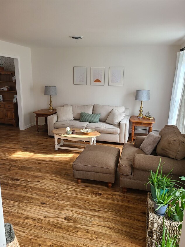 Foto principal - 4 br, 2.5 bath House - 5323 Ivy Point Place