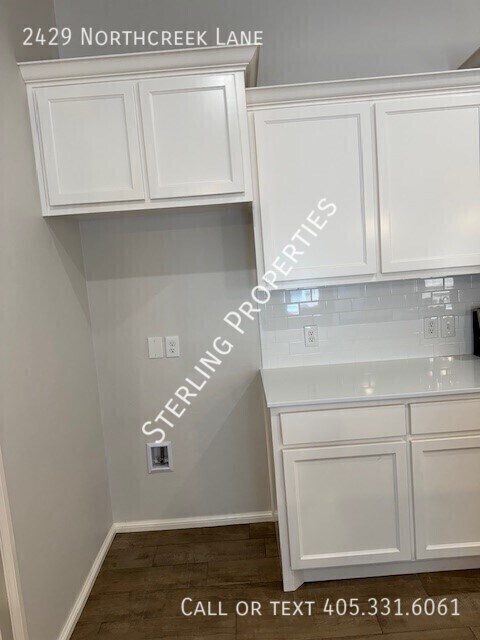 Foto del edificio - 2429 Northcreek Ln