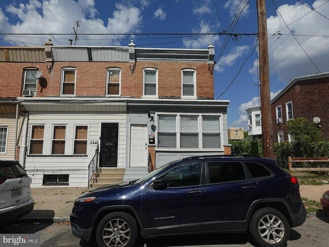 Building Photo - 6139 Larchwood Ave