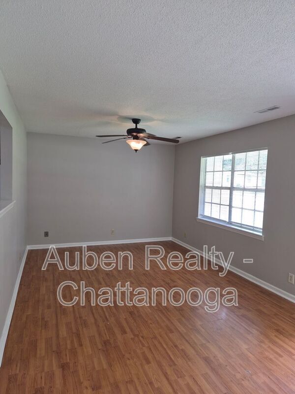 Foto del edificio - 4203 Davis Ln