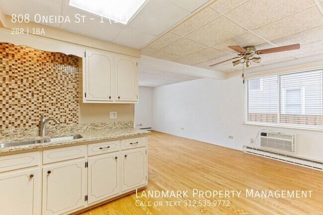 Building Photo - 808 Onieda 1E, Joliet