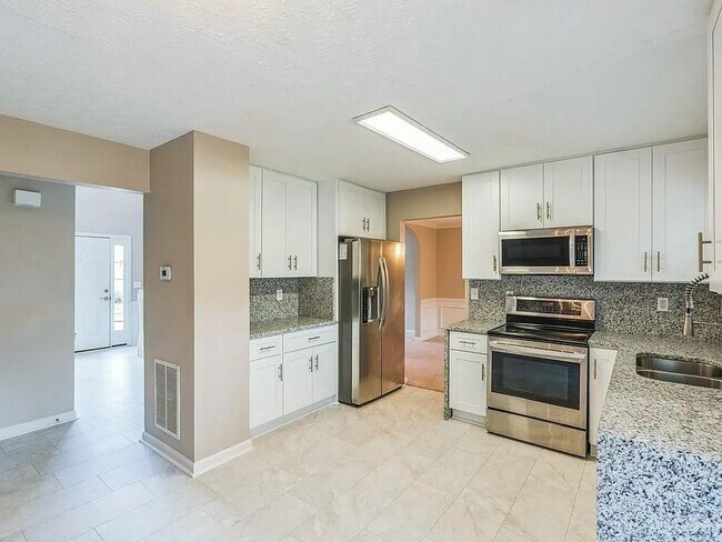 Building Photo - 4209 Cornell Crossing NW
