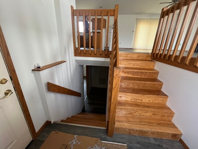 Main Entrance from front door - 1429 Franklin St