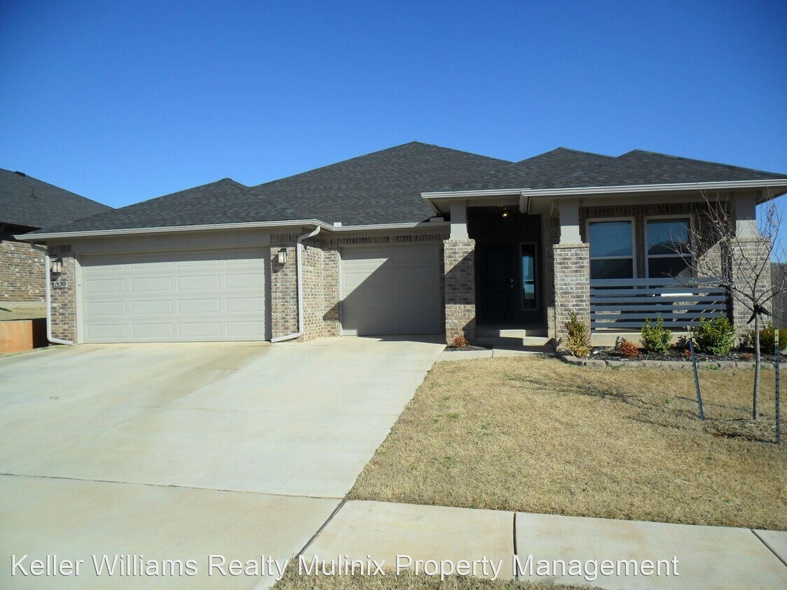 3 br, 2 bath House 1029 Sawmill Road House Rental in Norman, OK