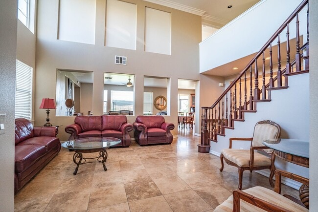 Building Photo - COMING SOON! - Fair Oaks Ranch 5 Bedroom H...