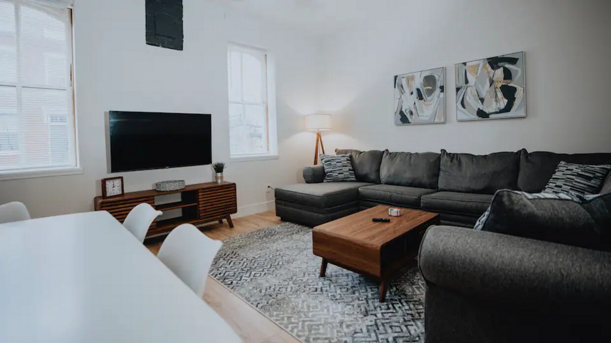 Foto principal - 716 Soulard St