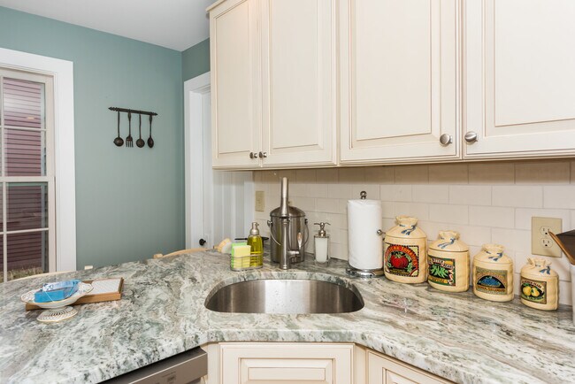 Foto del edificio - 69 Dennett St