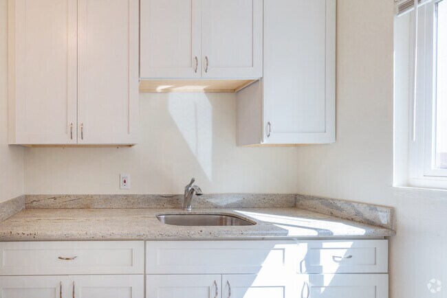 Cocina - 912 - 914 Delbert Way