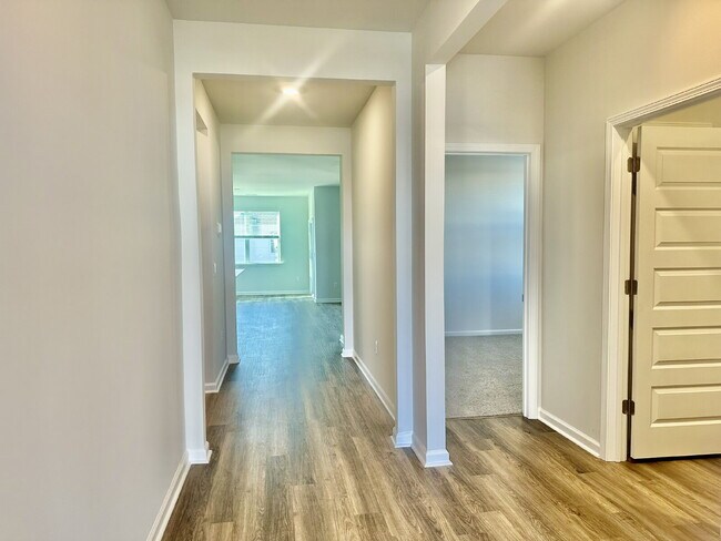 Foto del edificio - Three Bedroom Single Level Home in the Retreat at East Argent!