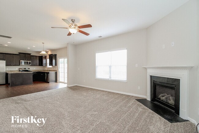 Building Photo - 3259 Grandview Club Rd