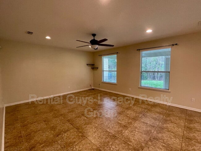 Building Photo - 282 Willow Winds Pkwy