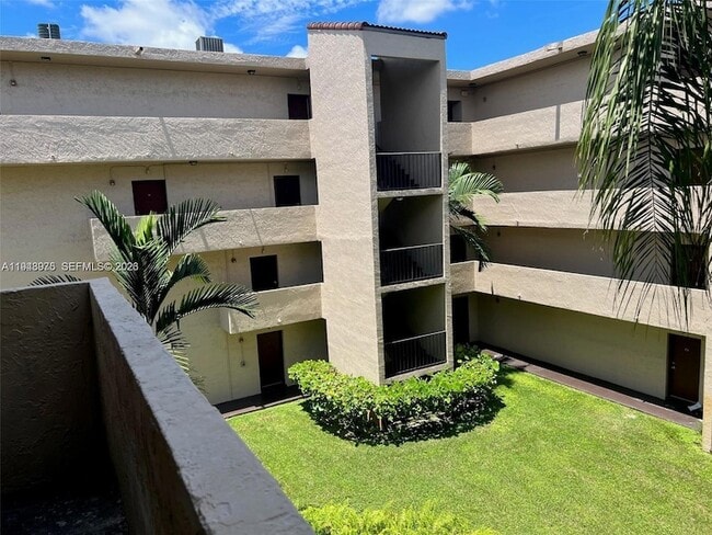 Photo - 10651 SW 108th Ave Apartment