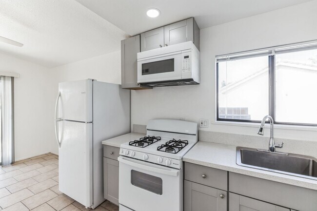 Foto del edificio - 78683 Ave 42