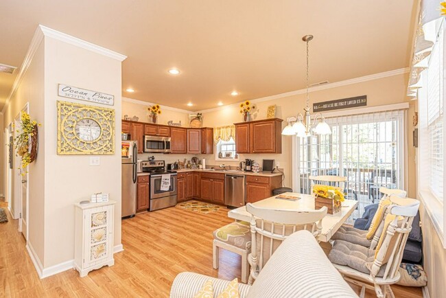 Building Photo - 29 Burr Hill Dr