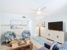 Foto del edificio - 350 Grapetree Dr