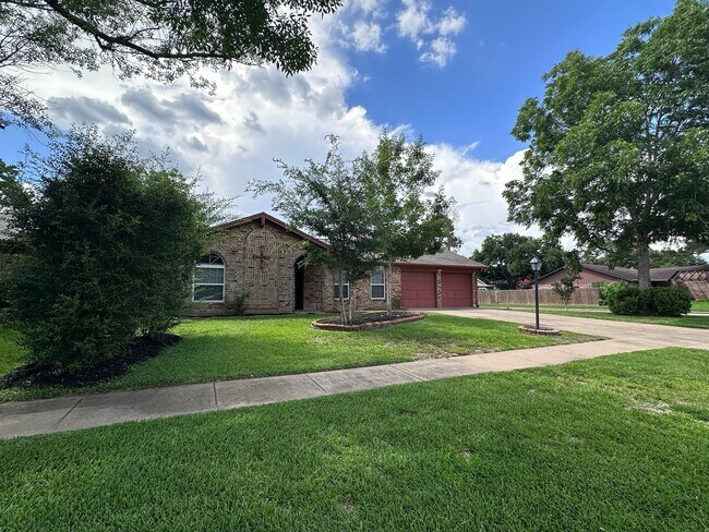 Foto del edificio - 21302 Park Rock Ln