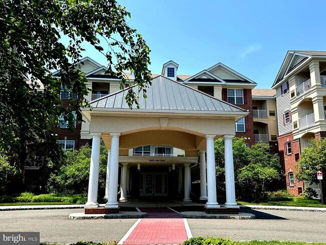 Foto del edificio - 1424 Colts Cir