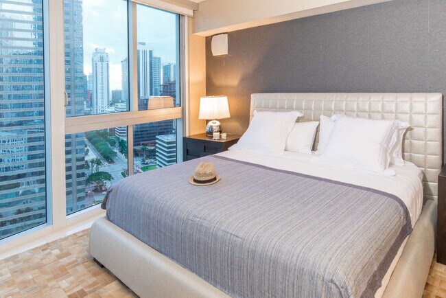 Foto del edificio - 485 Brickell Ave