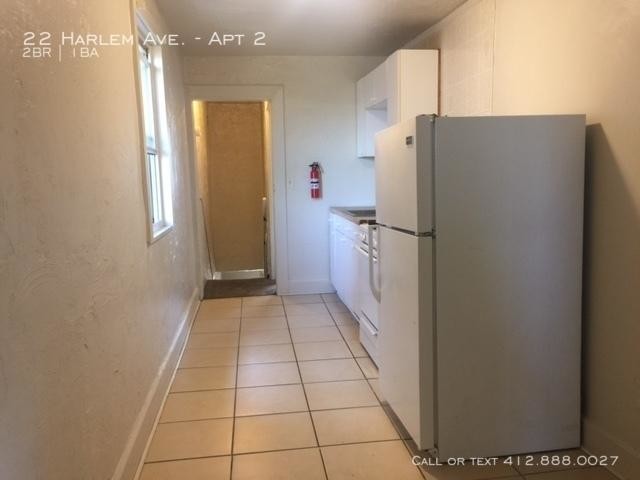 Building Photo - 2 bedroom in McKees Rocks PA 15136