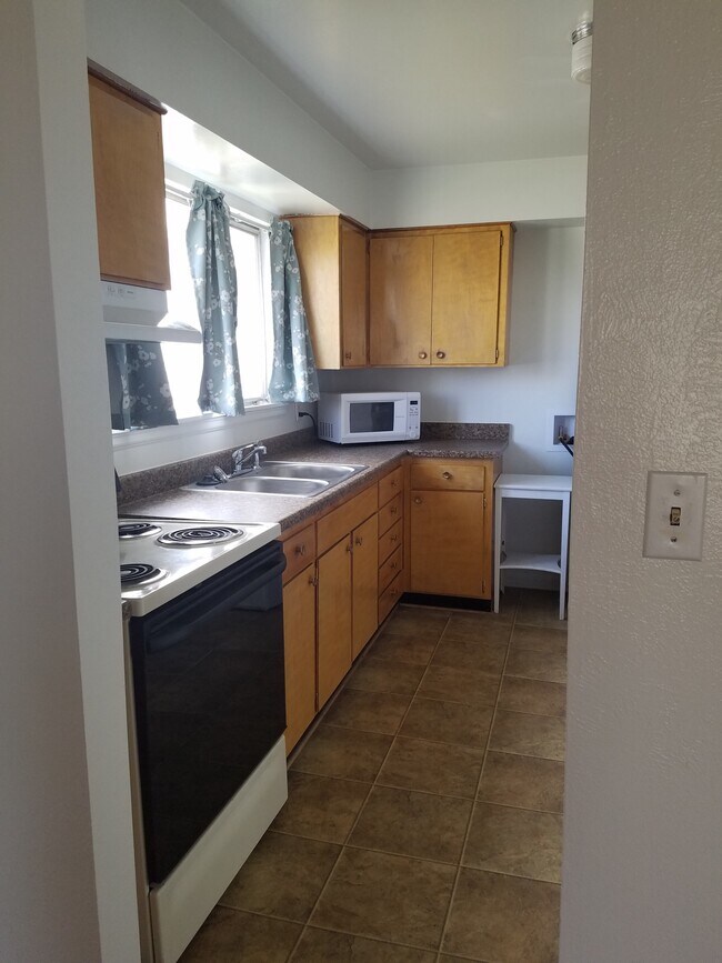 1208 Hunt Ave, Alamosa, CO 81101 House for Rent in Alamosa, CO