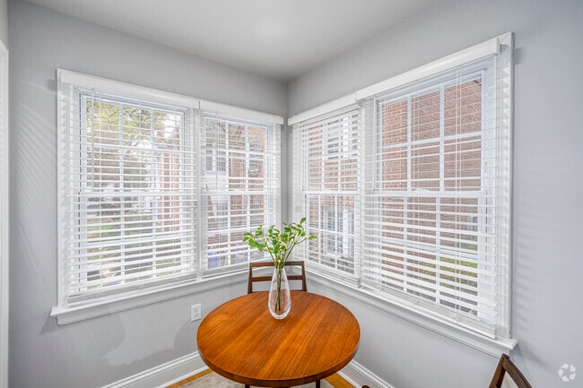 Model - 2BR, 1 BA. - 910 SF - Breakfast Nook - Malvern Manor Apartments